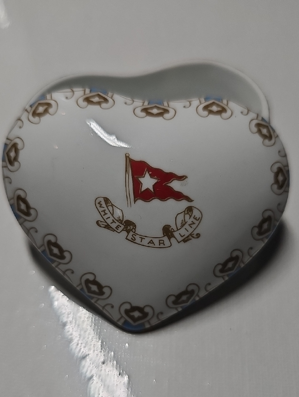 Heart Porcelain Trinket Dish in White and Red